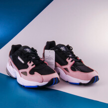 Женские кроссовки Adidas Originals FALCON / pink, black, grey