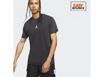 Футболка Air Jordan Dri-FIT Short-Sleeve Graphic Top / black
