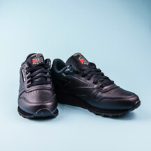 Женские кроссовки Reebok Classic Leather / black