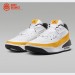 Кроссовки Air Jordan Max Aura 5 grade school / yellow, white