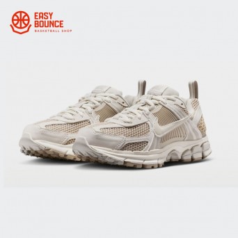 Кроссовки Nike Vomero 5 grade school / phantom, sail, light bone