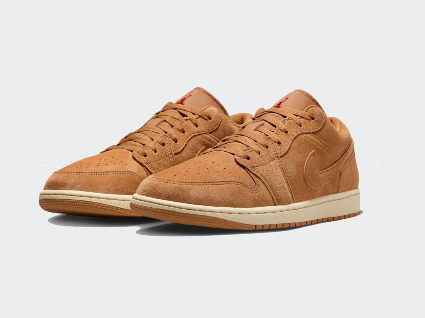 Кроссовки Air Jordan 1 Low SE / flax