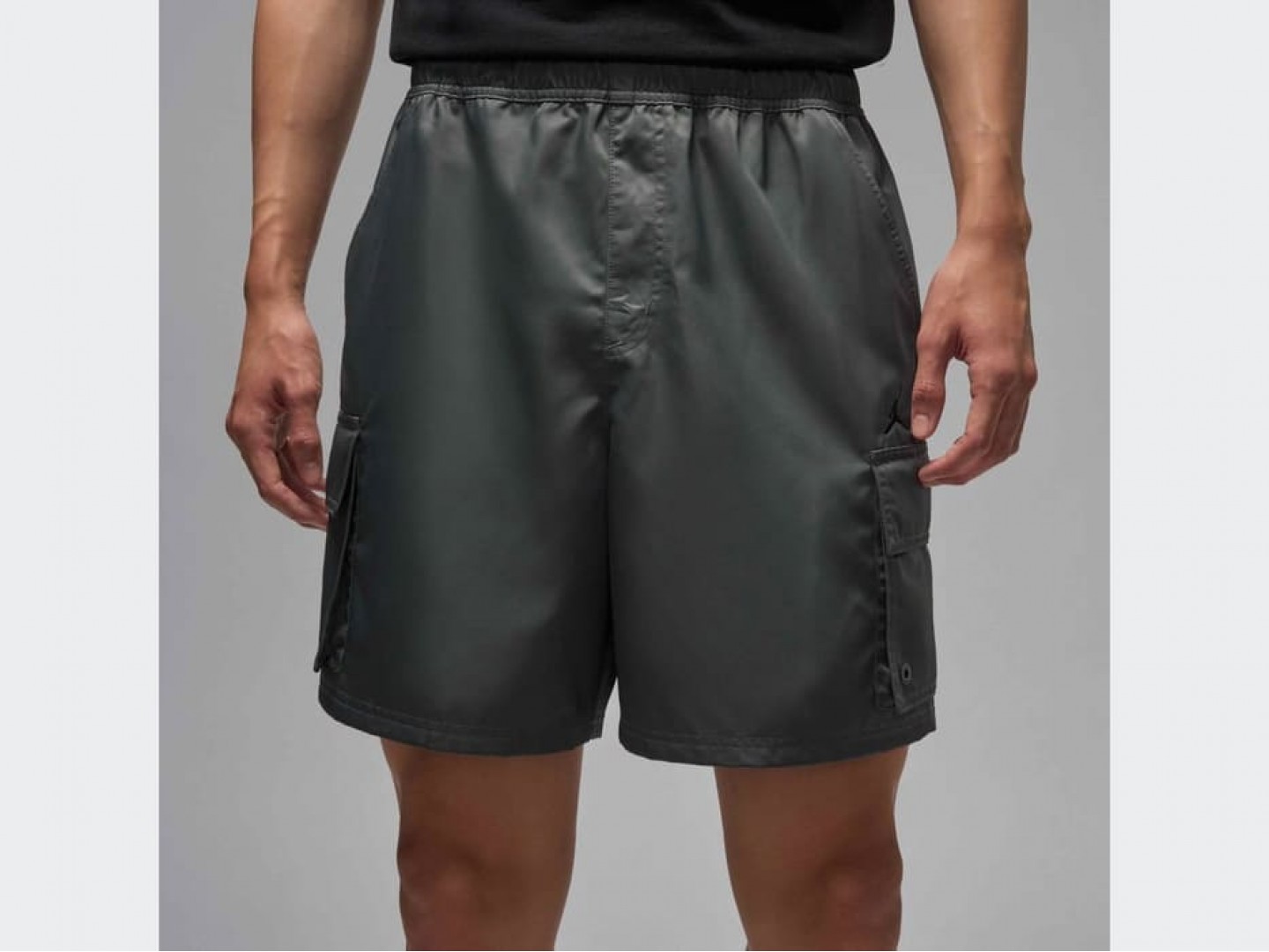 Шорты Air Jordan Brooklyn Cargo Shorts / black, iron grey