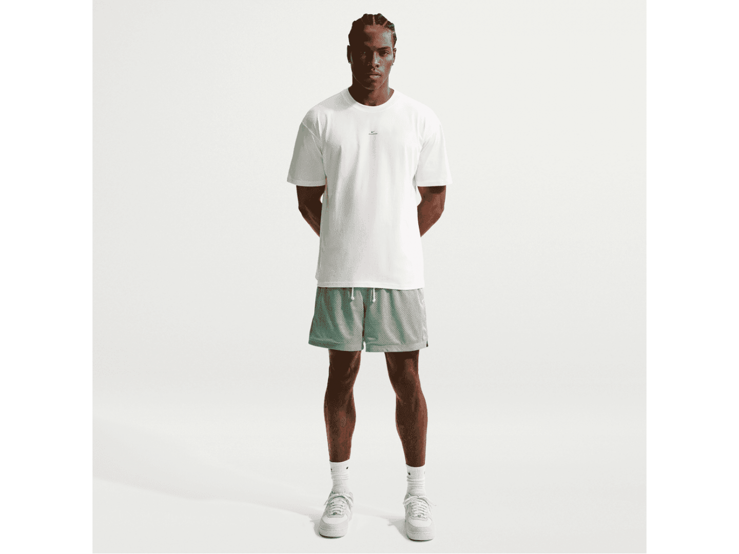Шорты Nike Standard Issue 5" Practice Mesh Basketball Shorts / green