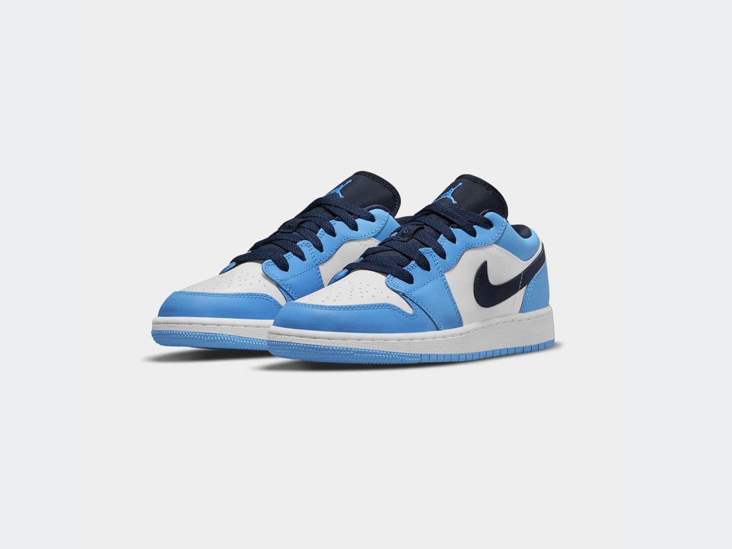 Кроссовки Air Jordan 1 Low grade school UNC