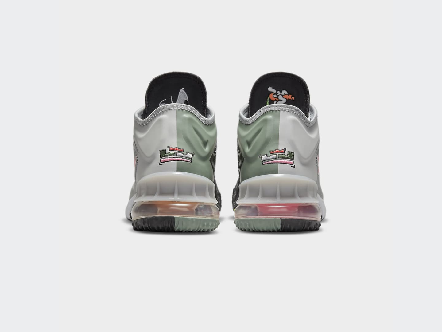 Кроссовки Nike LeBron 18 Low “Bugs vs Marvin” CV7562-005